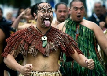 [Jeu] Association d'images - Page 7 Maori